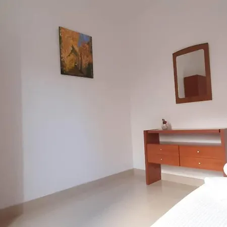 Appartamento Nudos, Acogedor Apartamento Con Patio Privado.